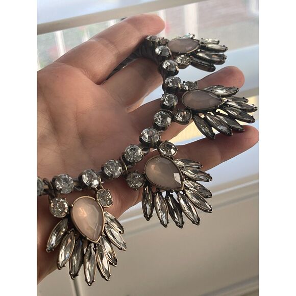 LOFT Rhinestone Bib Necklace Faceted Statement Brushed Silver Tone Ann Taylor 20 - Picture 3 of 9